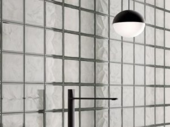 PC GLASS WHITE 20x20 (195,84m2)