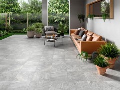 PC FOCUS GREY ANTID C3 45x45 (28,40m2)